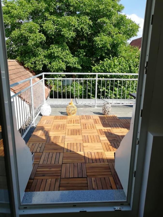 Frisch Renoviert Mit Dachterrasse - Geniesse Ruhe Und Grun Nahe Neustadt Aisch Neustadt an der Aisch Buitenkant foto